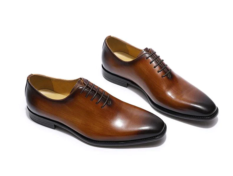 Affetto Wholecut Oxford Shoes